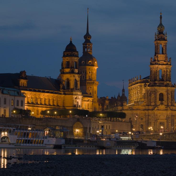 Outdoor terrace seating suitable for families in London